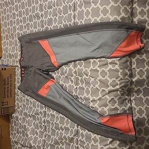 under armour womens capris